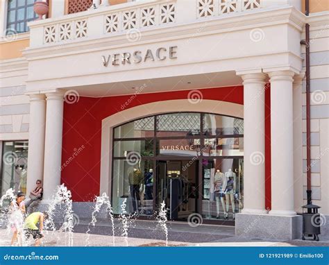 versace roma roma.